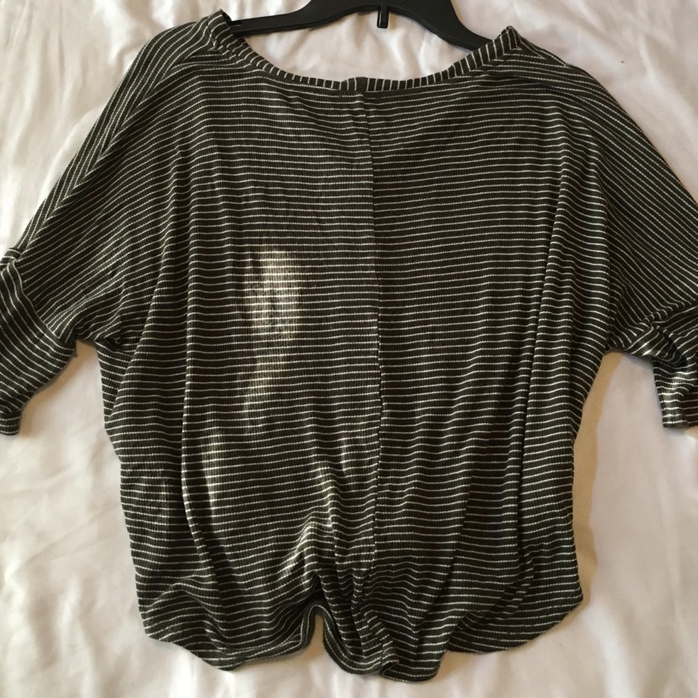 Stripped button top - Picture 2 of 3
